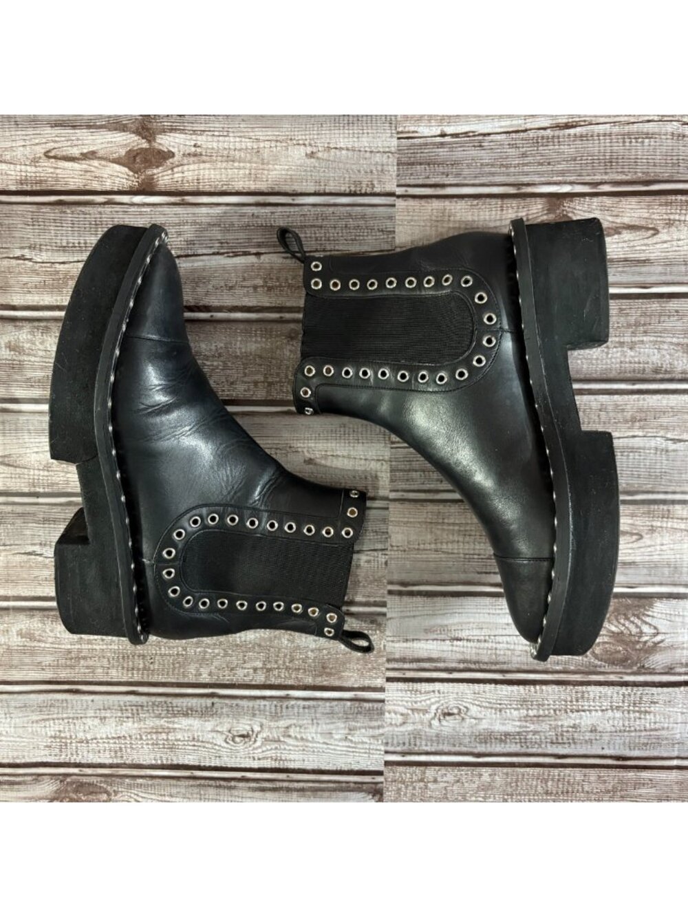 Robert Clergerie leather studded Chelsea boots size 38.5 US 8.5 color black - Picture 5 of 11